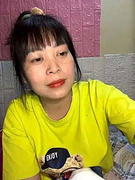 Butterfly kee online show from 11/03/25, 02:31