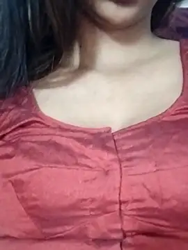 Snapshot of Aaliya_BigBoobs_1 chatting on 03/02/26, 09:27 Aaliya BigBoobs 1 online show from 03/02/26, 09:27