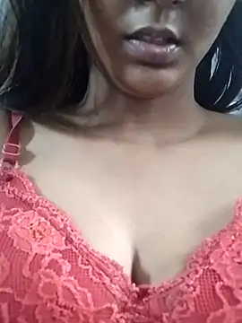 Snapshot of Aaliya_BigBoobs_1 chatting on 02/20/26, 09:33 Aaliya BigBoobs 1 online show from 02/20/26, 09:33