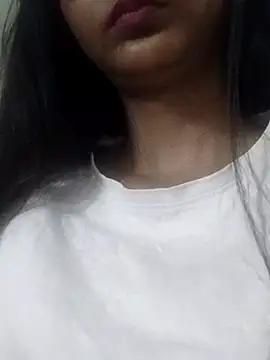 Snapshot of Aaliya_BigBoobs_1 chatting on 01/08/26, 08:42 Aaliya BigBoobs 1 online show from 01/08/26, 08:42