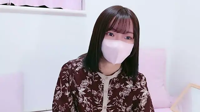 xKoharux online show from 11/18/25, 10:18