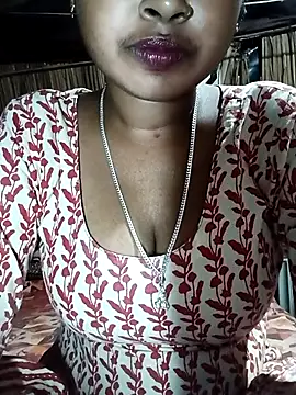 Snapshot of Hot-joyaa chatting on 11/10/25, 08:08 Hot-joyaa online show from 11/10/25, 08:08