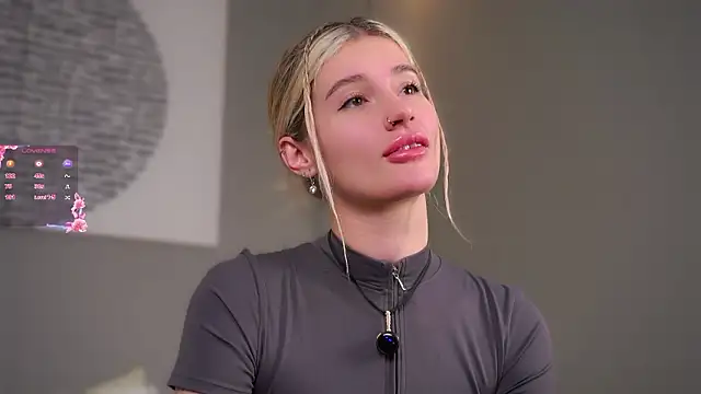 Snapshot of buvei chatting on 02/06/26, 12:45 buvei online show from 02/06/26, 12:45