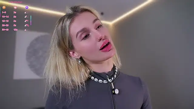 Snapshot of buvei chatting on 02/17/26, 01:52 buvei online show from 02/17/26, 01:52