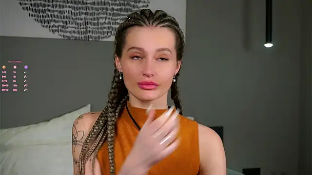 Snapshot of buvei chatting on 01/08/26, 12:22 buvei online show from 01/08/26, 12:22