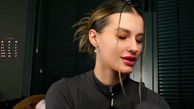 Snapshot of buvei chatting on 01/11/26, 12:34 buvei online show from 01/11/26, 12:34