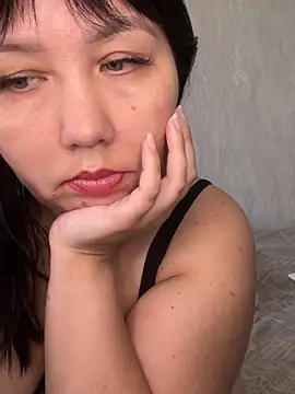 Love  Mom online show from 10/21/25, 07:08