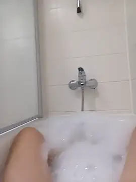 Snapshot of Imyourguy2025 chatting on 10/31/25, 05:31 Imyourguy2025 online show from 10/31/25, 05:31