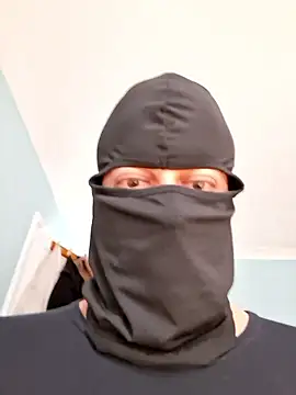 Snapshot of Imyourguy2025 chatting on 01/12/26, 11:06 Imyourguy2025 online show from 01/12/26, 11:06