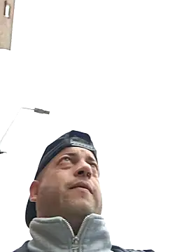 Snapshot of Imyourguy2025 chatting on 04/15/26, 09:59 Imyourguy2025 online show from 04/15/26, 09:59