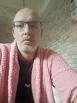 Cedric7653 online show from 03/28/26, 10:38