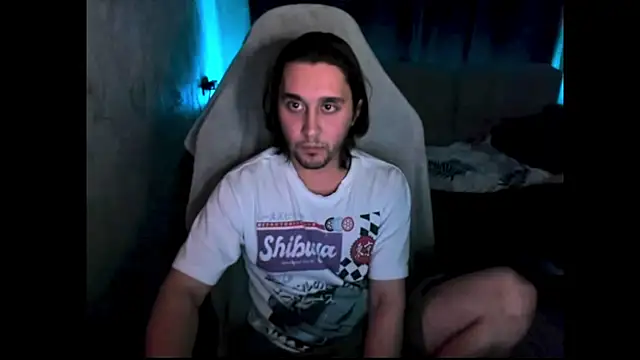 Snapshot of Pohyi_ chatting on 02/16/26, 05:33 Pohyi online show from 02/16/26, 05:33