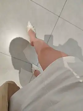 Mina-02 online show from 02/12/26, 06:57