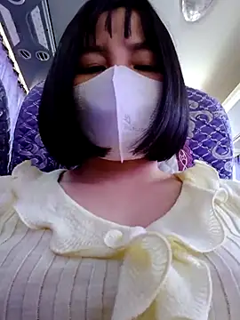 Mina-02 online show from 10/26/25, 04:57