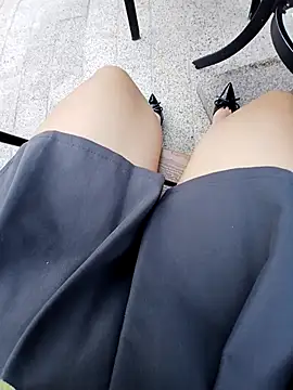 Mina-02 online show from 10/28/25, 09:52