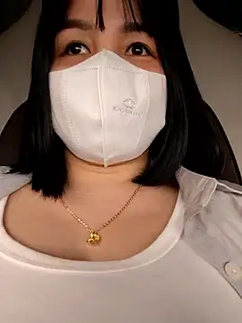 Mina-02 online show from 03/31/26, 09:00