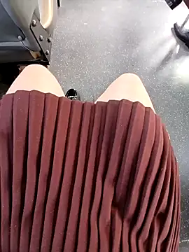 Mina-02 online show from 12/17/25, 06:40