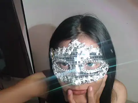 Hottie hania online show from 11/10/25, 06:57