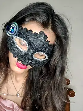 Hottie hania online show from 02/18/26, 04:47