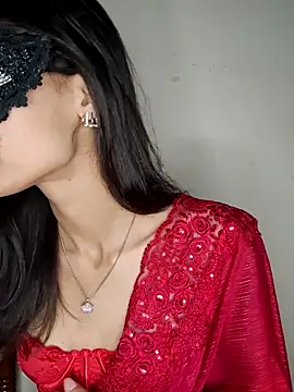 Hottie hania online show from 02/17/26, 05:32