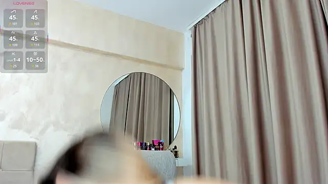 KaylaBenz online show from 12/15/25, 09:31