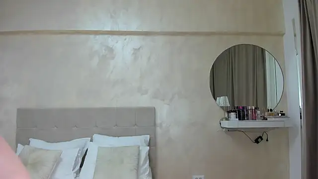 KaylaBenz online show from 05/24/26, 08:31