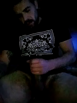 Snapshot of Camionista121998 chatting on 11/30/25, 01:28 Camionista121998 online show from 11/30/25, 01:28