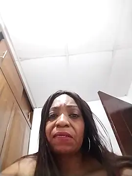 laseducida online show from 12/01/25, 02:45