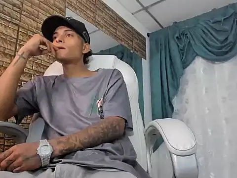 paul booy online show from 10/26/25, 03:51