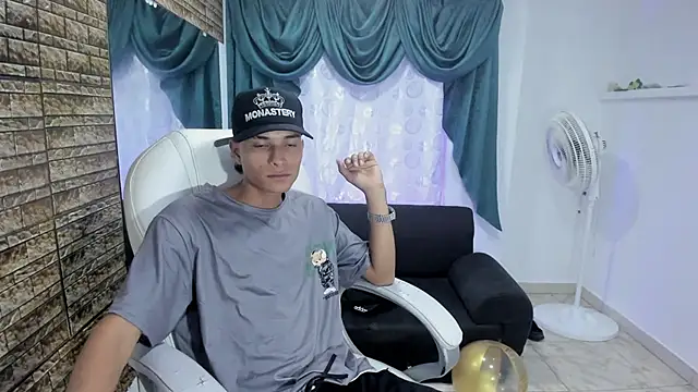 paul booy online show from 11/26/25, 03:28