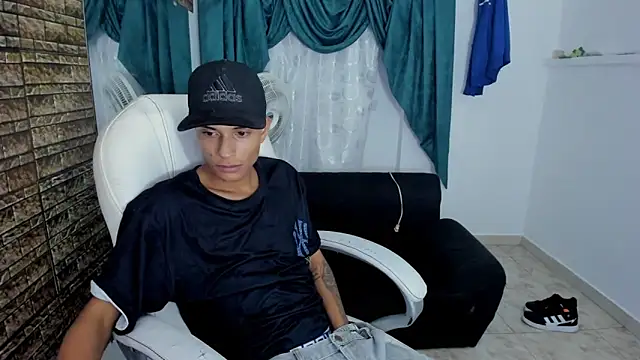 paul booy online show from 11/06/25, 03:54