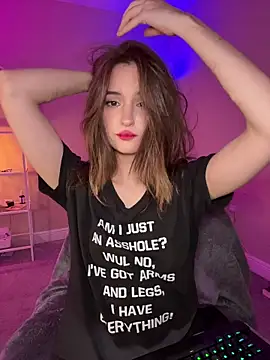 AngieFae  online show from 12/21/25, 07:21