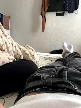 Snapshot of Maria-Cristi11 chatting on 10/20/25, 08:37 Maria-Cristi11 online show from 10/20/25, 08:37