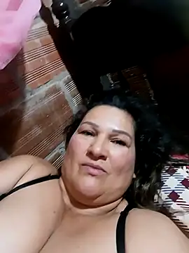 Snapshot of estrellita-sexy chatting on 10/19/25, 10:12 estrellita-sexy online show from 10/19/25, 10:12