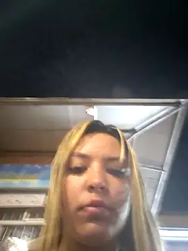 celeste 83 online show from 12/04/25, 03:16