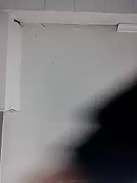 Carriata larry online show from 12/19/25, 05:00