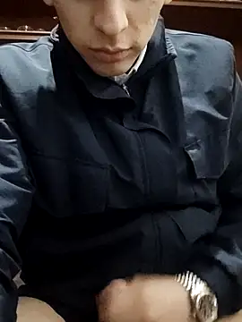 Carriata larry online show from 11/09/25, 06:17