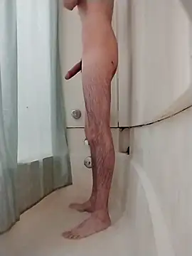 4idin0000 online show from 11/10/25, 01:32