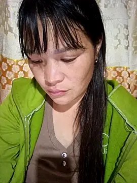 chipu06 online show from 10/31/25, 01:19