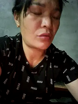 chipu06 online show from 12/03/25, 11:09