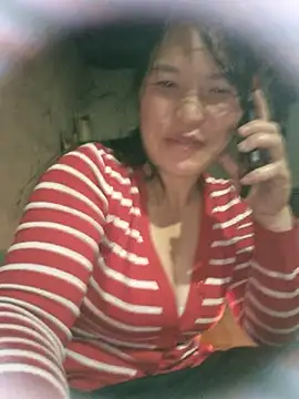 chipu06 online show from 03/17/26, 11:35