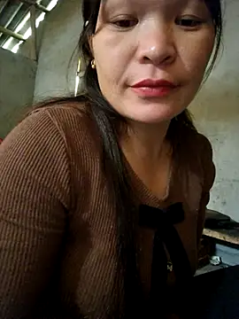 chipu06 online show from 12/05/25, 05:28