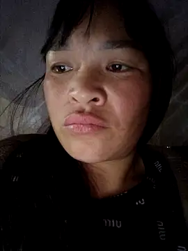 chipu06 online show from 11/21/25, 11:15