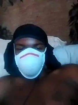 loVbRo1 online show from 10/25/25, 07:07