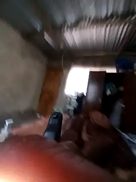 loVbRo1 online show from 11/18/25, 05:33