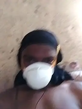 loVbRo1 online show from 12/05/25, 05:17