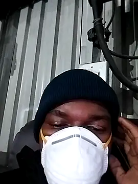 loVbRo1 online show from 11/13/25, 01:09