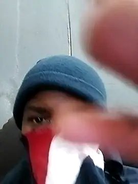 loVbRo1 online show from 10/26/25, 09:37