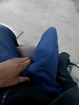 loVbRo1 online show from 11/05/25, 02:25