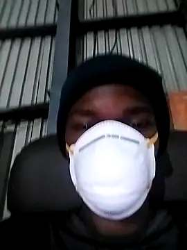 loVbRo1 online show from 11/14/25, 06:33